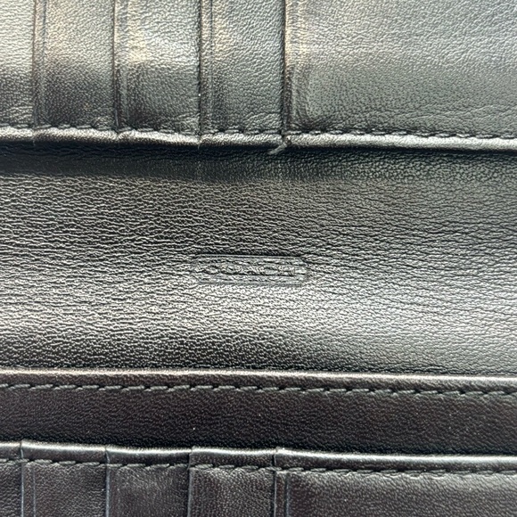 Coach Black and White Snake Print Wallet (note flaws) - Picture 6 of 11